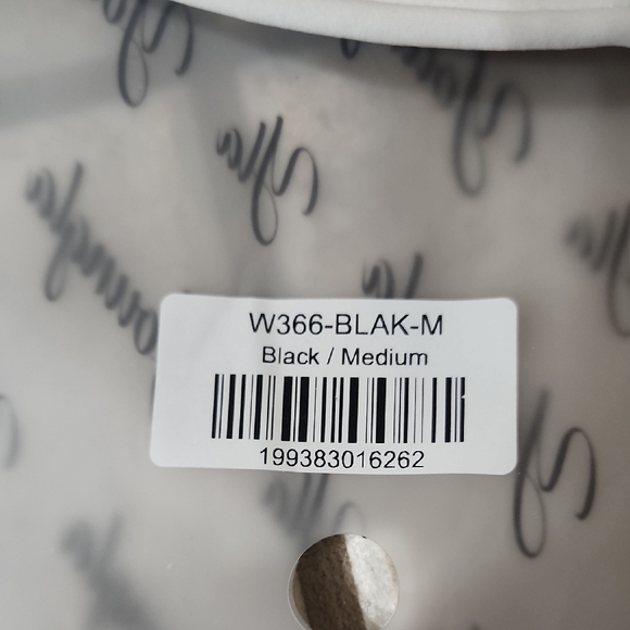 YoungLA Elevate Flare Set - Picture 3 of 5